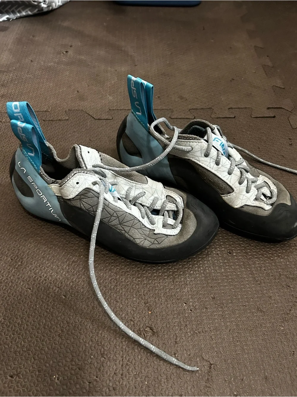 La Sportiva Women's Finale Climbing Shoe